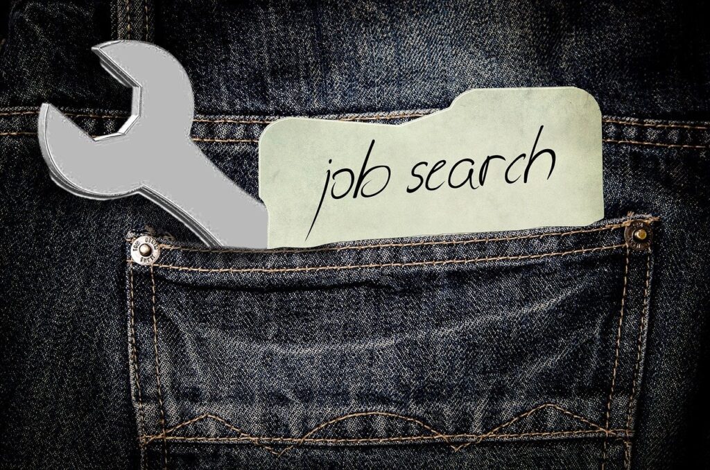 How to Write a Resume -- paper that says job search